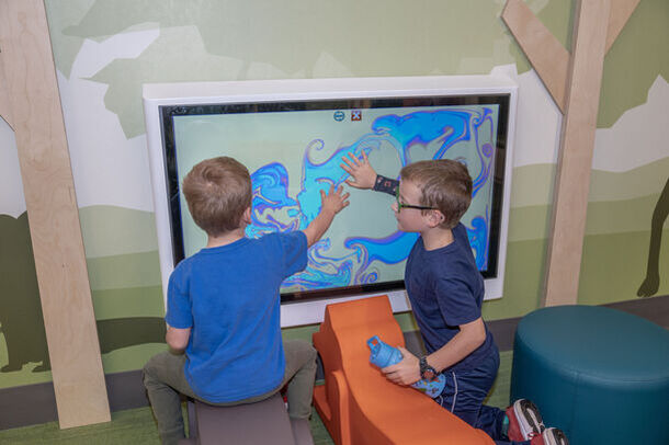 Shakerlibrarybertramwoodsrobertmullerphotognov20230026